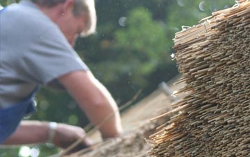 professional Linwood thatchers